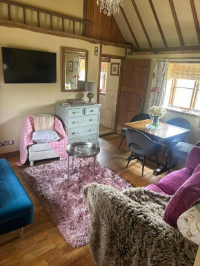 Pond Cottage